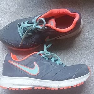Nike sneakers size 8